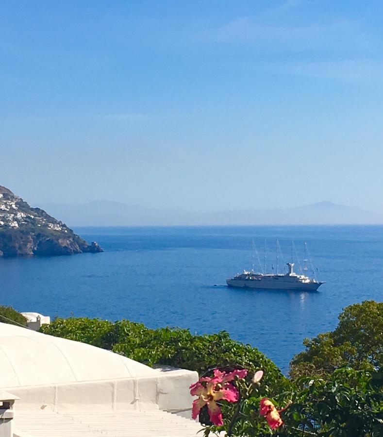 Hotel Villa Delle Palme In Positano Exterior photo